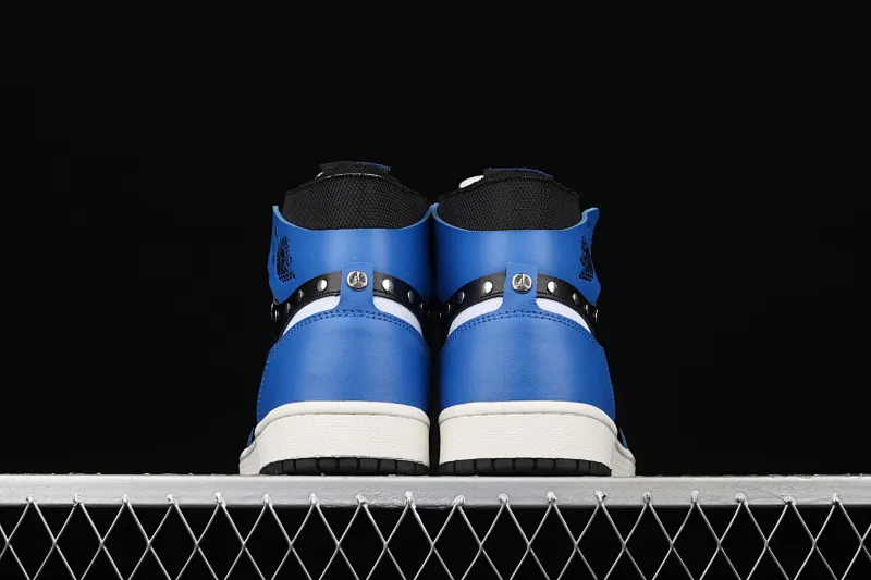 All categories Air Jordan Jordan series basketball shoes Air Jordan 1 High Z version Air Jordan 1 Zoom Comfort SE "Hyper Royal" AJ1 Joe 1 metal rivets black and blue CZ1360-401